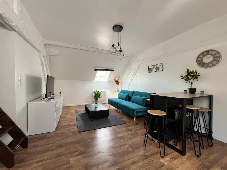 Loft De Villeneuve - 6 Pers Zewnętrze zdjęcie
