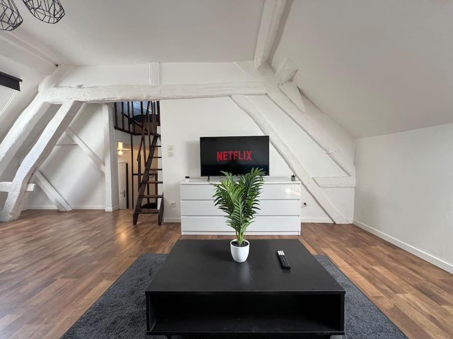 Loft De Villeneuve - 6 Pers Zewnętrze zdjęcie